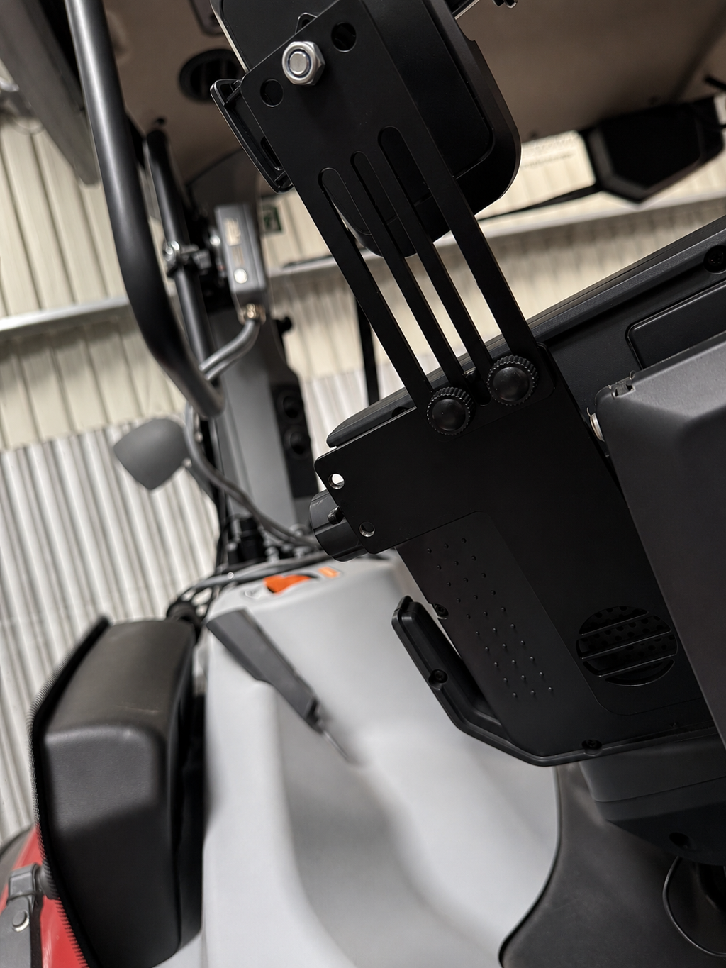 Valtra 8